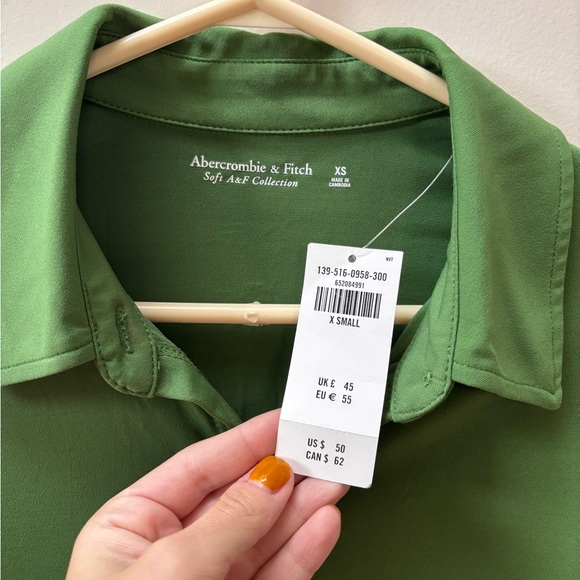 NWT Abercrombie Long Sleeve Button Up shirt - Picture 3 of 4